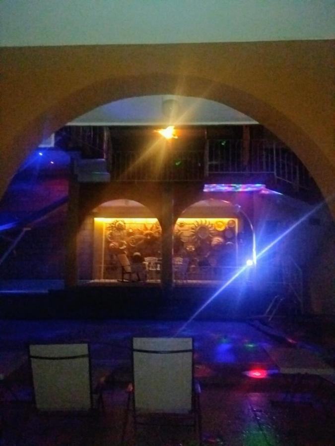 Hotel Yara อิกซ์ทาปัน เดอ ลา ซัล ภายนอก รูปภาพ